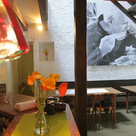 Mogginger Adler Gasthof *
